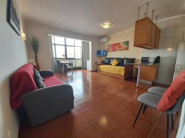 Great 1Bed Flat - Praia da Rocha - Wi-Fi - Parking