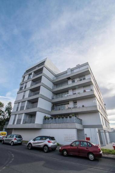 Home at Azores - City View Apartment