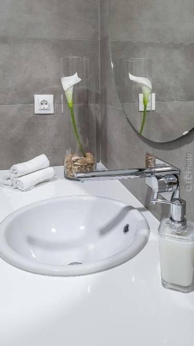 CC Guest House - "Ao Mercado"