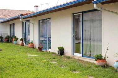 2 bedrooms appartement with shared pool enclosed garden and wifi at Pataias 5 km away from the beach