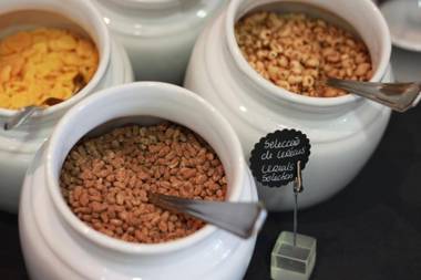 Real Marina Residence