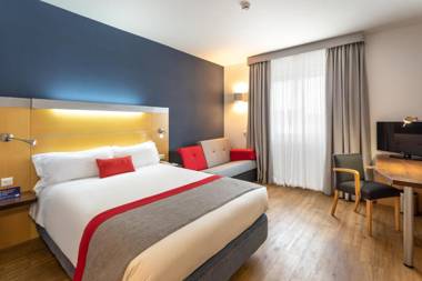 Holiday Inn Express Lisbon-Oeiras an IHG Hotel