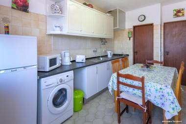 I - Apartment 2 in St. Johns Countryside Getaway