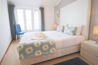 Holidays Nazaré marginal