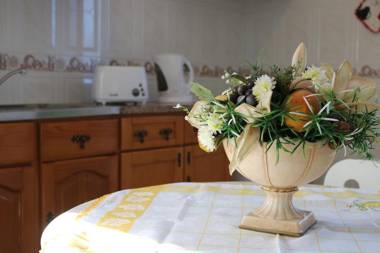 Apartment with full kitchen bedroom with double bed and bathroom