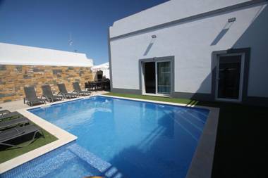 Casa Colibri heated pool