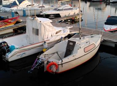 VRS - Low Cost Beach Boat