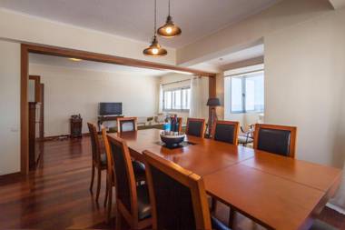 Ocean Garden House - Azorean Butler