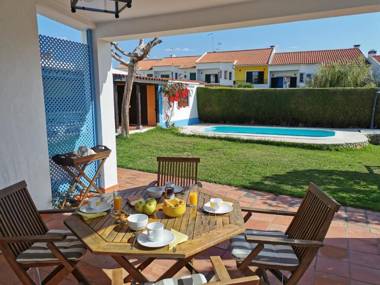 Casa da Praia by AcasaDasCasas