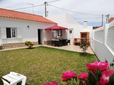 White House by AcasaDasCasas