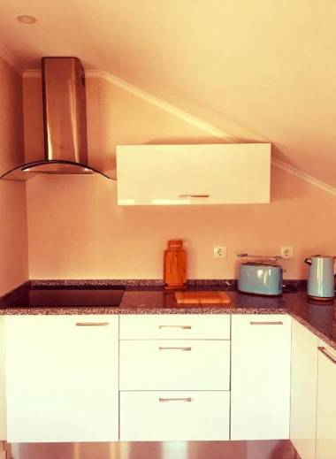 3 bedrooms house with shared pool enclosed garden and wifi at Atalaia 3 km away from the beach