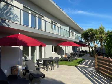 Da Silva Surf Lodge One