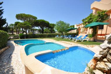 Set in good sized mature gardens which afford a very good degree of privacy and