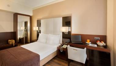 TURIM Restauradores Hotel