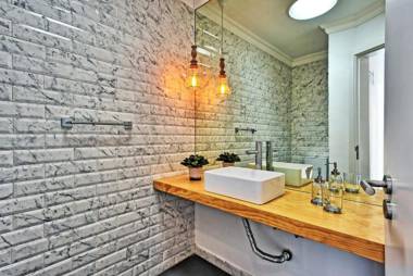 Localtraveling Cathedral & Castle - Family Apartments