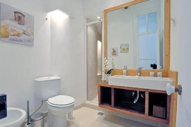 Localtraveling ALFAMA River View - Family Apartments