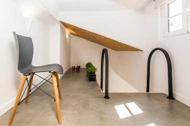 The Love Tram Apartment