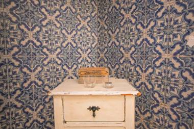 Trendy Alcantara Apartment