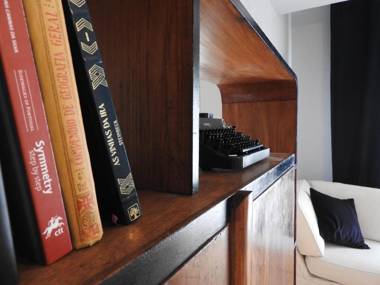 Lisbon Airport Hostel