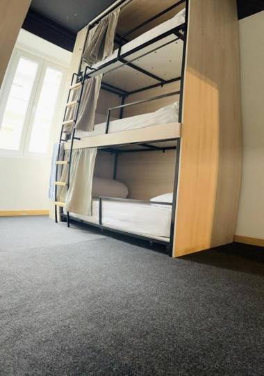 Daora Lisbon Apartments & Hostel