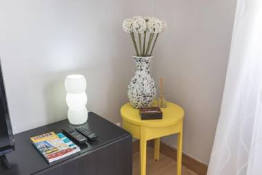 LovelyStay - Charming Marques Flat