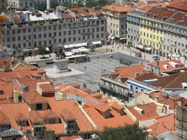 The Visionaire Apartments