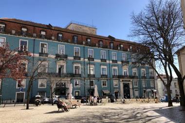 LovelyStay - Bright and spacious flat in Graça