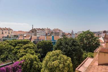 LovelyStay - Comfortable apartment with river views