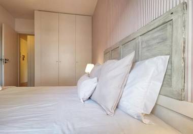 Bridge View With Balcony