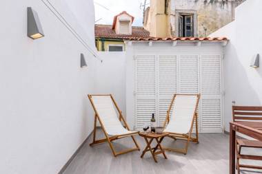 GuestReady - Elegant Apartment with Private Terrace in Mártires da Pátria