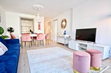 Akicity Mouraria Hanes