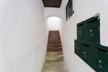 Green Street - lovely historic center apartment