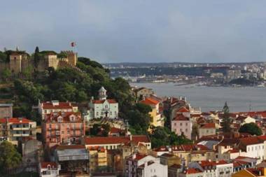 LovelyStay - Turquoise River View II