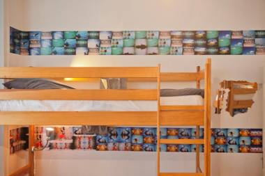 Living Lounge Hostel