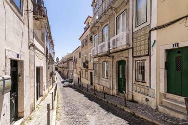 LovelyStay - The Wanderers Hideout