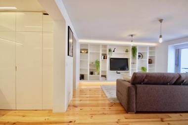 Akicity Mouraria Charm