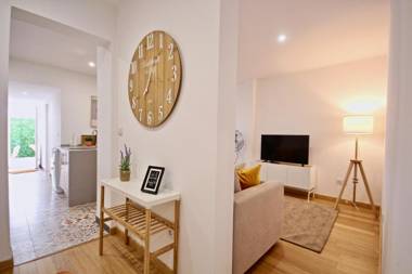 Akicity Santos Charm