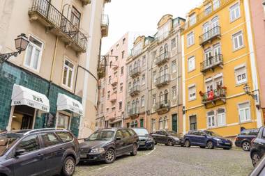 Lisbon Apartment near Marques Pombal square