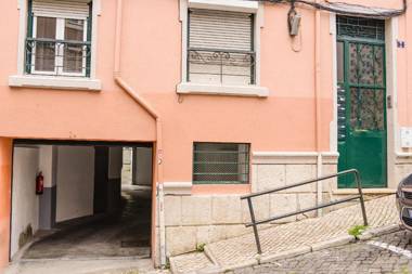 Lisbon Apartment near Marques Pombal square