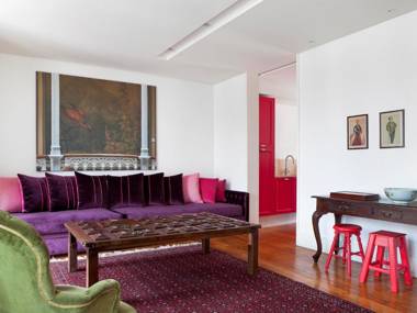 Residentas Apostolos