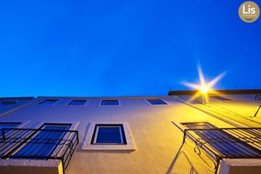 Lis Apartments