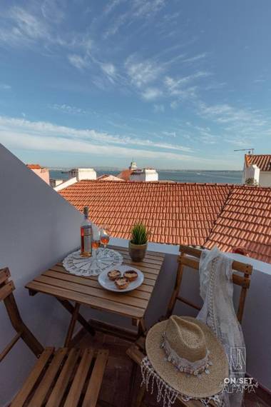 ON/SET Alfama - Lisbon Cinema Apartments