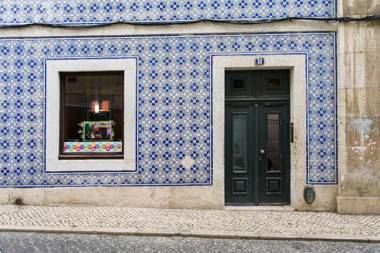 ALTIDO Elegant 2BR Apt w/workspace nearby Baixa-Chiado subway