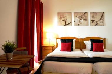 Oasis Beach Apartments