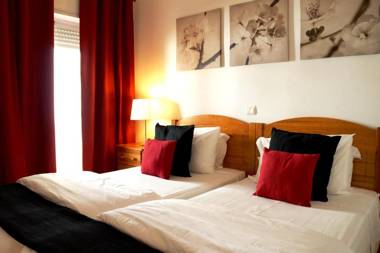 Oasis Beach Apartments