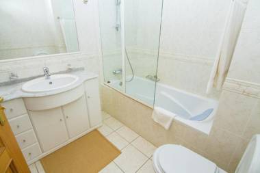 Akisol Lagos Relax III