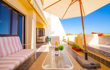 A08 - Magnolia Sea View Apartment