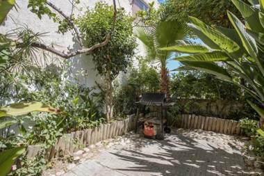 Studio with Private Garden