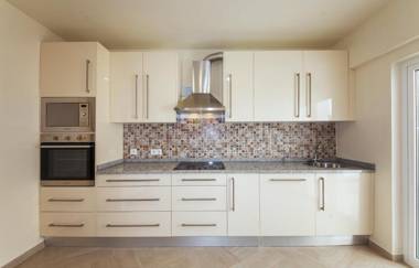 C10 - Lagos Center Apartment