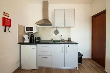 A38 - Rising Sun Top-Floor Flat